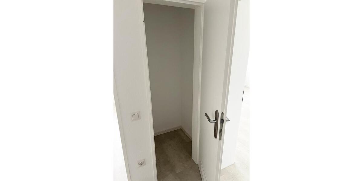 Etagenwohnung Frankfurt am Main Nord-Ost - 3 Zimmer, 75 m&sup2;, 1.500&euro; | Angebot:26251563