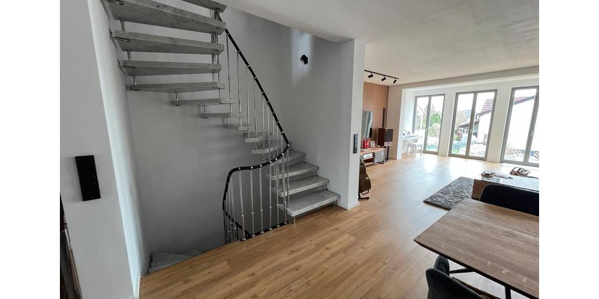 Doppelhaushälfte Niedernhausen - 3 Zimmer, 122 m&sup2;, 560.000&euro; | Angebot:27014054