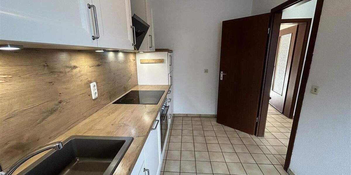 TOP-LAGE: Gepflegtes Reihenhaus mit vielen Extras! 5 zimmer