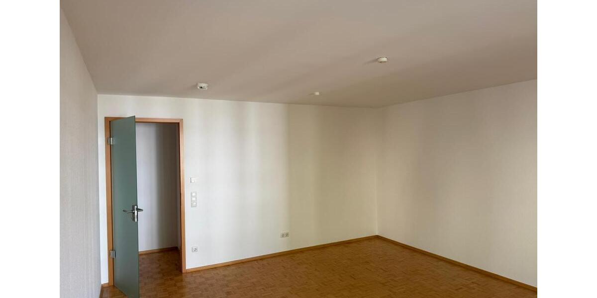 Etagenwohnung Frankfurt am Main Innenstadt 1 - 3 Zimmer, 102 m&sup2;, 1.810&euro; | Angebot:26296790