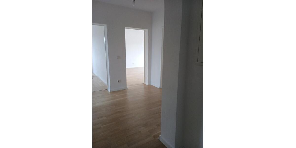 Etagenwohnung Bad Nauheim - 3 Zimmer, 81 m&sup2;, 335.000&euro; | Angebot:26885811