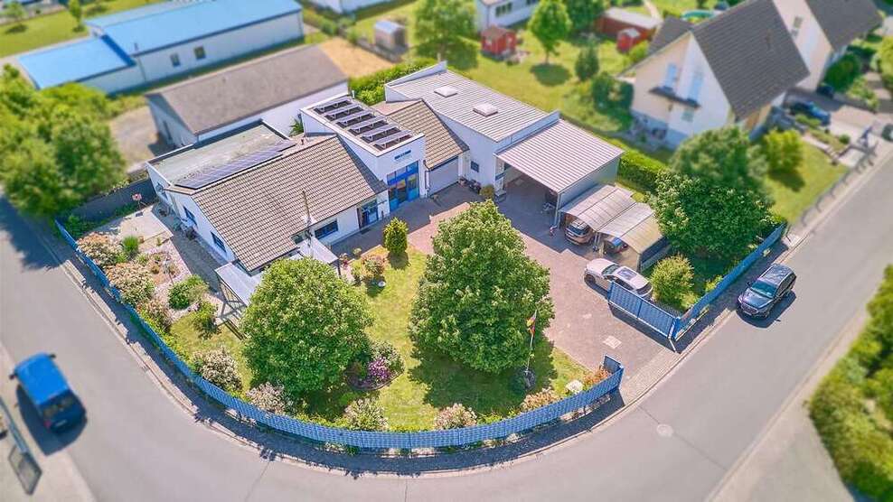 Haus zum Kaufen in Limeshain 699.000 € 165 m²