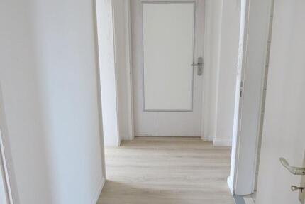 Wohnung Hasselroth - 3 Zimmer, 95 m&sup2;, 890&euro; | Angebot:26493495