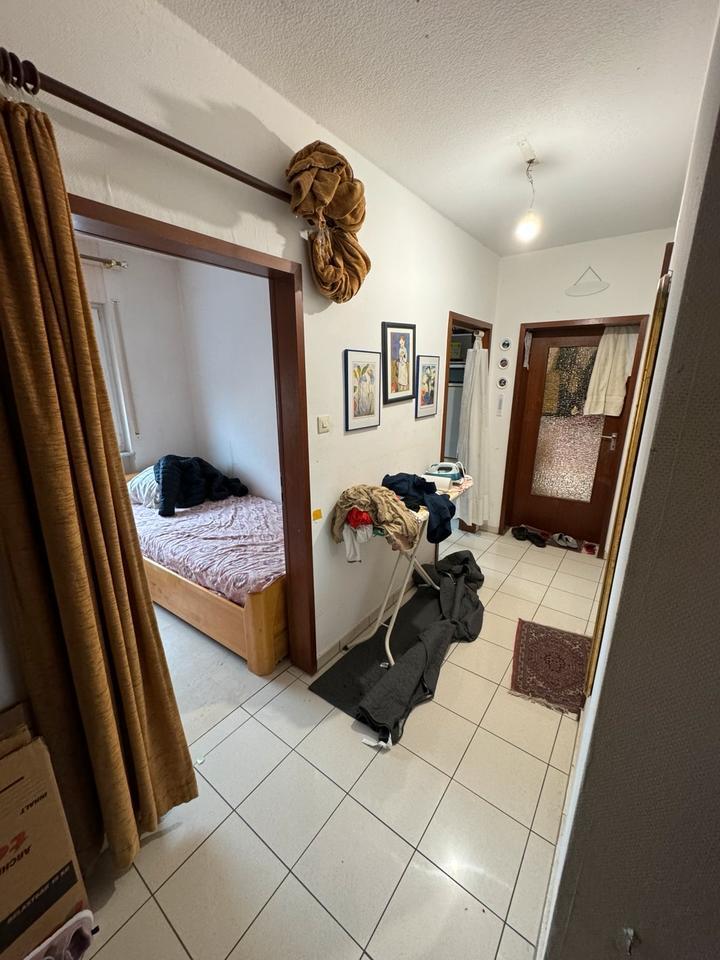 Provisionsfrei 2 Zimmerwohnung Balkon, Pkw Abstpl. (0163-8430644)