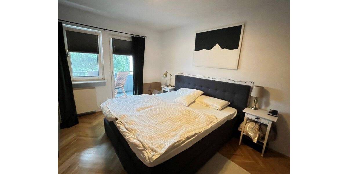 Etagenwohnung Frankfurt am Main Ostend - 3 Zimmer, 76 m&sup2;, 1.460&euro; | Angebot:26904105