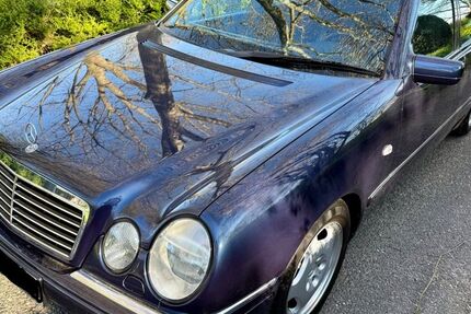 Mercedes-Benz 230 95.700 km 8.750 &euro; Hofheim 65719