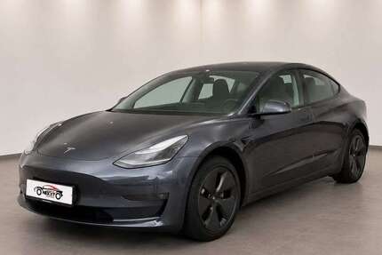 Tesla Model 3 86.000 km 27.990 &euro; Flörsheim 65439