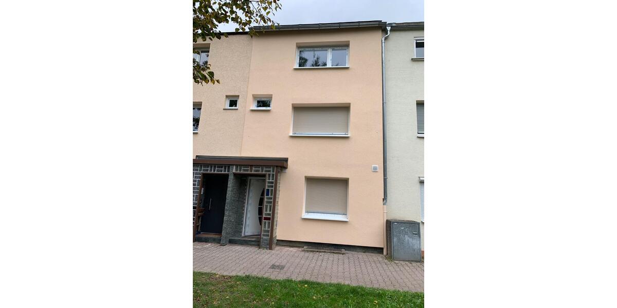 1,5-Zimmer-Wohnung im EG mit Wintergarten und Gartennutzung 1 zimmer