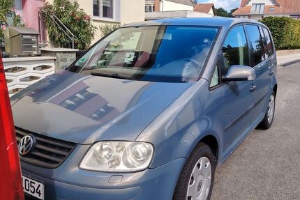 VW Touran 251.000 km 1.350 &euro; Eppertshausen 64859