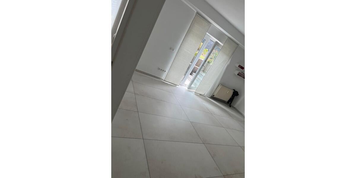 Etagenwohnung Babenhausen - 3 Zimmer, 83 m&sup2;, 1.500&euro; | Angebot:25539630