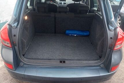 Renault Clio 157.000 km 2.350 &euro; Offenbach am Main 63065