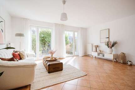 Haus Frankfurt am Main Unterliederbach - 5 Zimmer, 156 m&sup2;, 750.000&euro; | Angebot:26139938