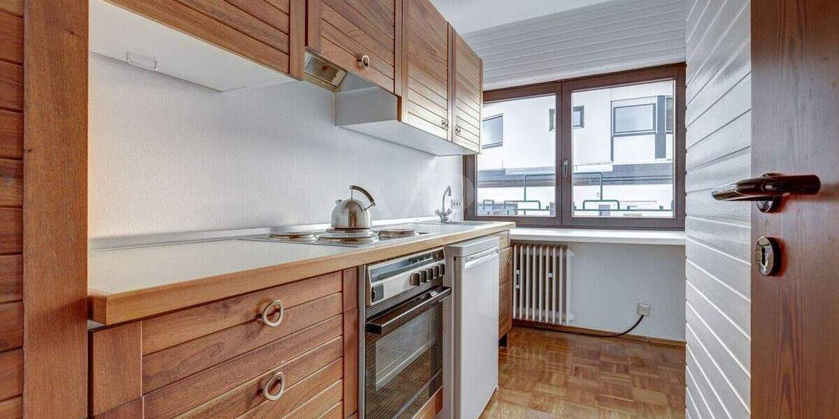 Einfamilienhaus Bad Soden am Taunus Neuenhain - 9 Zimmer, 196 m&sup2;, 975.000&euro; | Angebot:25742235