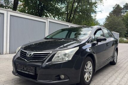 Toyota Avensis 229.000 km 3.990 &euro; Eschborn 65760