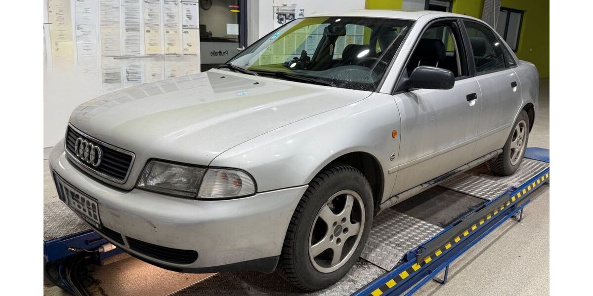 Audi A4 136.000 km 999 &euro; Frankfurt am Main 65936