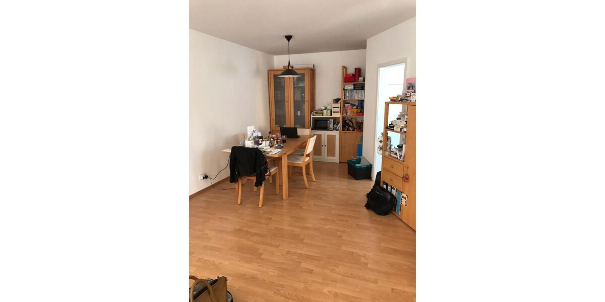 Etagenwohnung Bad Homburg vor der Höhe Gonzenheim - 2.5 Zimmer, 72 m&sup2;, 890&euro; | Angebot:26612032