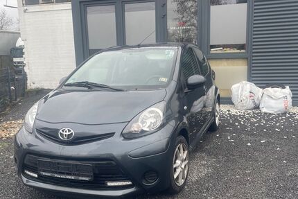 Toyota Aygo (X) 126.397 km 4.400 &euro; Raunheim 65479