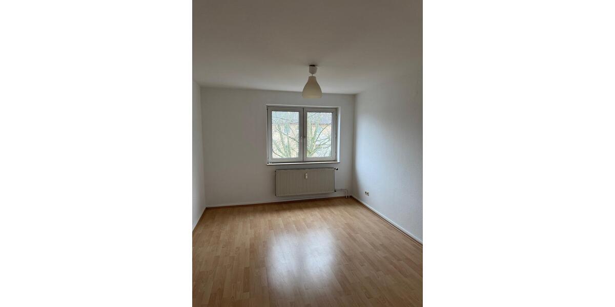 Etagenwohnung Frankfurt am Main Eschersheim - 2 Zimmer, 54 m&sup2;, 950&euro; | Angebot:26679449
