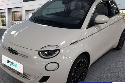 Fiat 500e 27.834 km 21.980 &euro; Frankfurt 60314