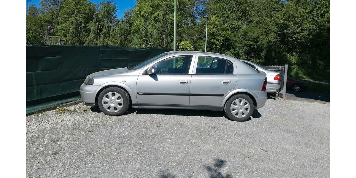 Opel Astra 88.000 km 3.000 &euro; friedrichsdorf 61381