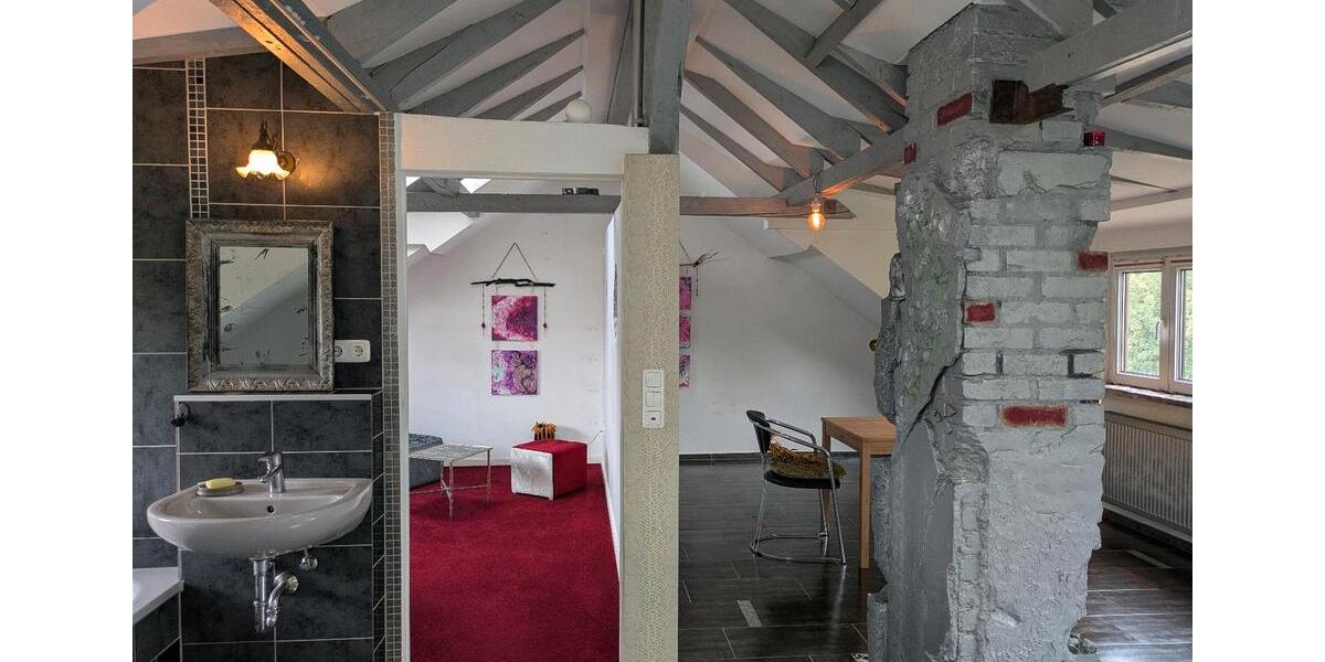 Dachgeschoßwohnung Bad Homburg vor der Höhe Gonzenheim - 2 Zimmer, 55 m&sup2;, 1.050&euro; | Angebot:26442725