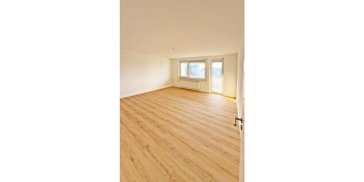 Etagenwohnung Hanau Lamboy - 3 Zimmer, 83 m&sup2;, 1.040&euro; | Angebot:24812429