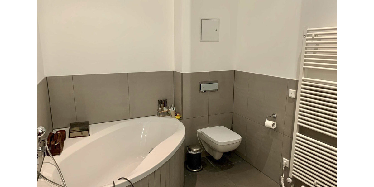 Hochwertig sanierte 3-Zimmer Altbauwohnung in Top-Lage Frankfurt 3 zimmer