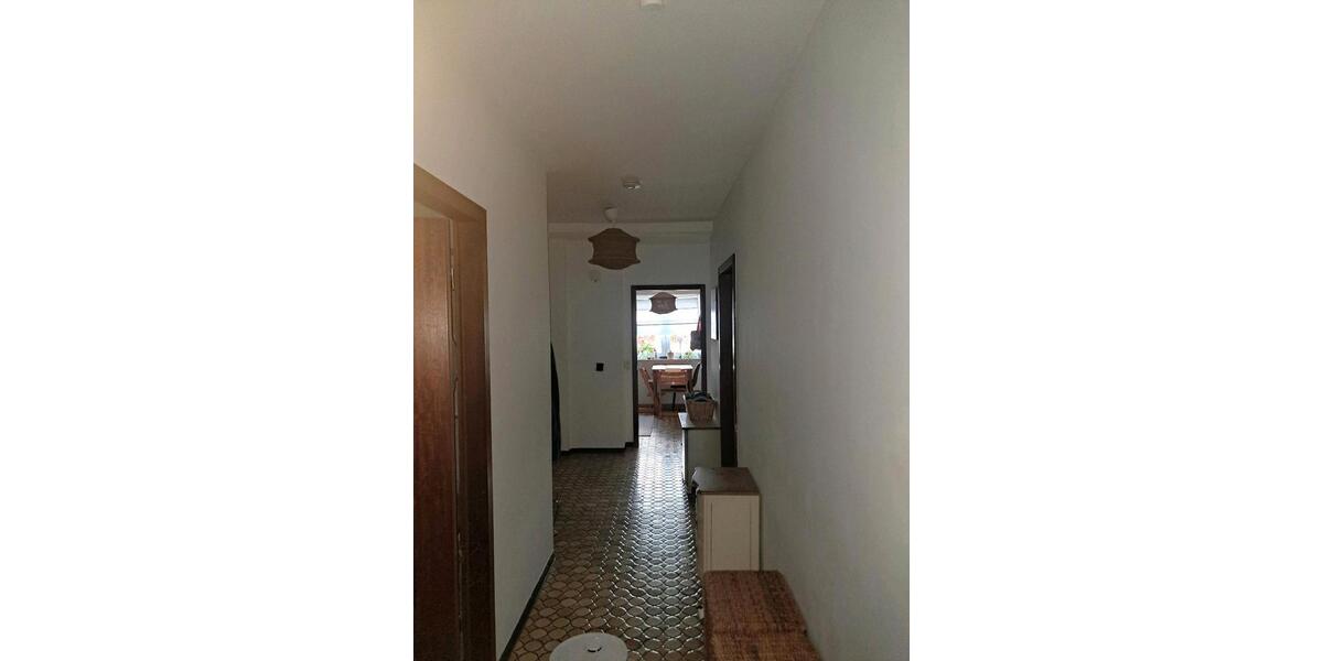 Erdgeschoßwohnung Usingen - 3 Zimmer, 84 m&sup2;, 800&euro; | Angebot:26409330