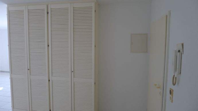 HU City geräumige sanierte 3 Zimmer mit schönem Balkon - WG möglich -