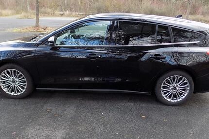 Ford Focus 51.000 km 15.500 &euro; Neu-Anspach 61267