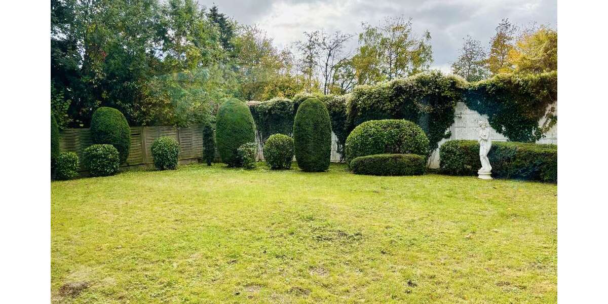 Einfamilienhaus Niederhöchstadt Niederhöchstadt - 7 Zimmer, 195 m&sup2;, 975.000&euro; | Angebot:23277312