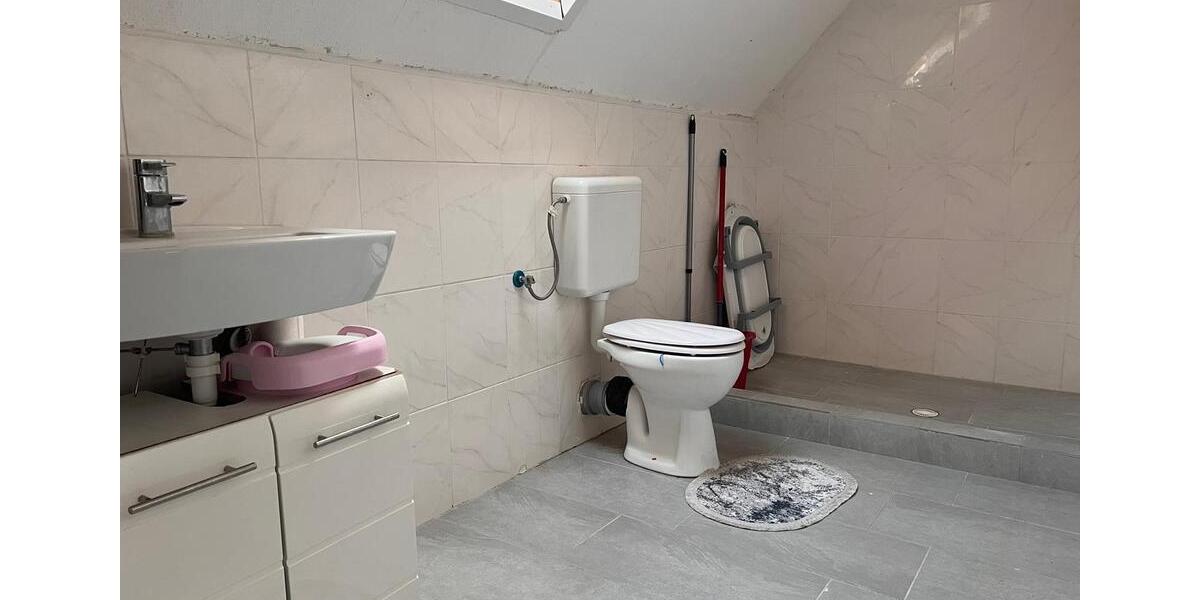 Mehrfamilienhaus, Wohnhaus Nidderau - 6 Zimmer, 250 m&sup2;, 430.000&euro; | Angebot:26505002