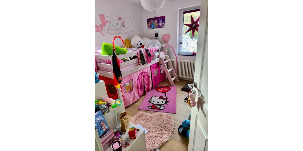 Etagenwohnung Schmitten im Taunus - 3 Zimmer, 63 m&sup2;, 650&euro; | Angebot:26402937
