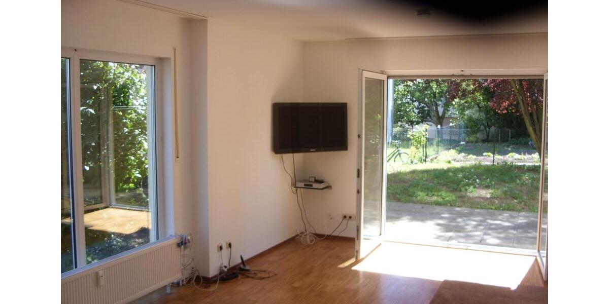 Doppelhaushälfte Eschborn - 4.5 Zimmer, 126 m&sup2;, 1.980&euro; | Angebot:26253882