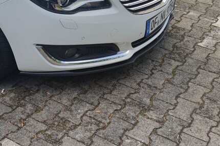 Opel Insignia Sports Tourer 75.000 km 15.480 € Neu-Isenburg 63263