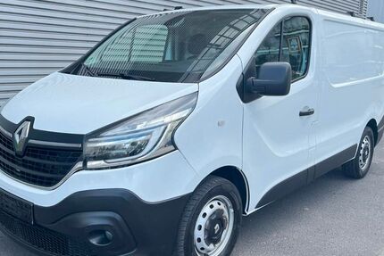Renault Trafic 136.000 km 15.290 &euro; Frankfurt am Main 65933