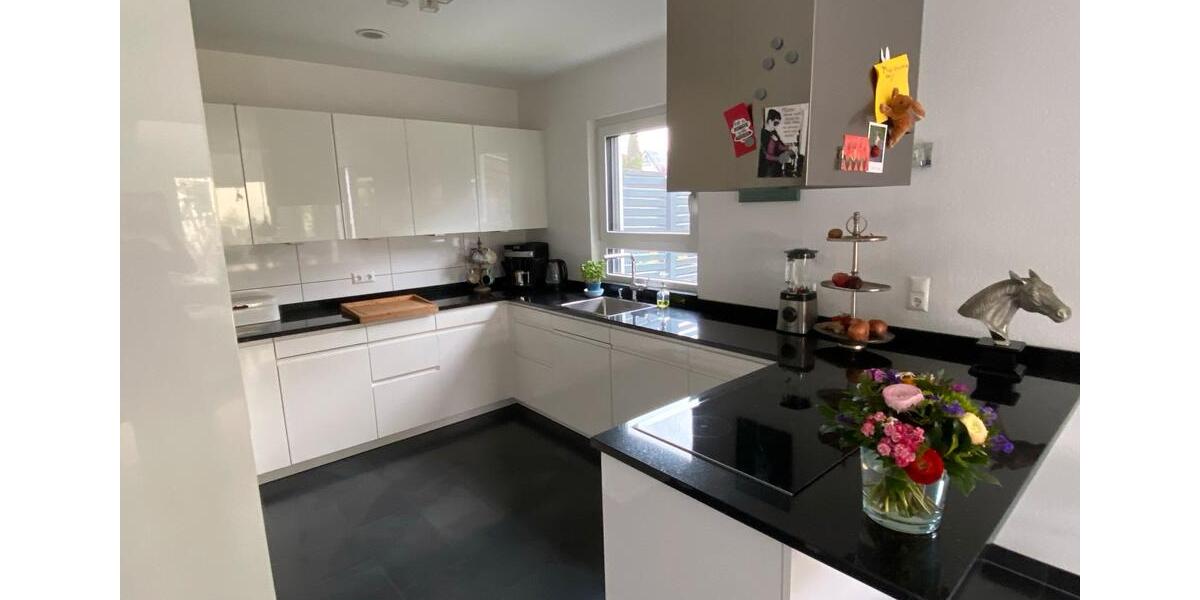 Einfamilienhaus Niddatal - 4 Zimmer, 160 m&sup2;, 735.000&euro; | Angebot:26549333