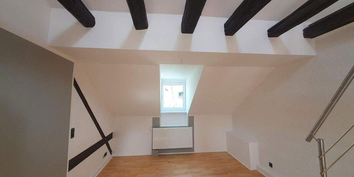 Etagenwohnung Darmstadt Waldkolonie - 4 Zimmer, 104 m&sup2;, 449.000&euro; | Angebot:25775563