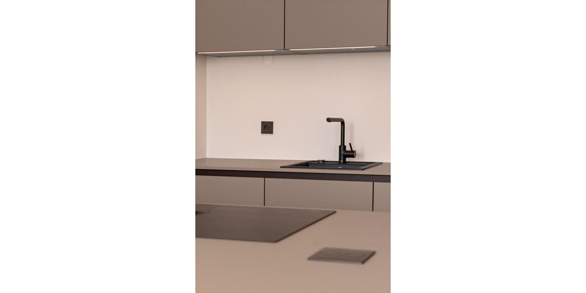Etagenwohnung Frankfurt am Main Ostend - 2 Zimmer, 69 m&sup2;, 2.550&euro; | Angebot:25737653