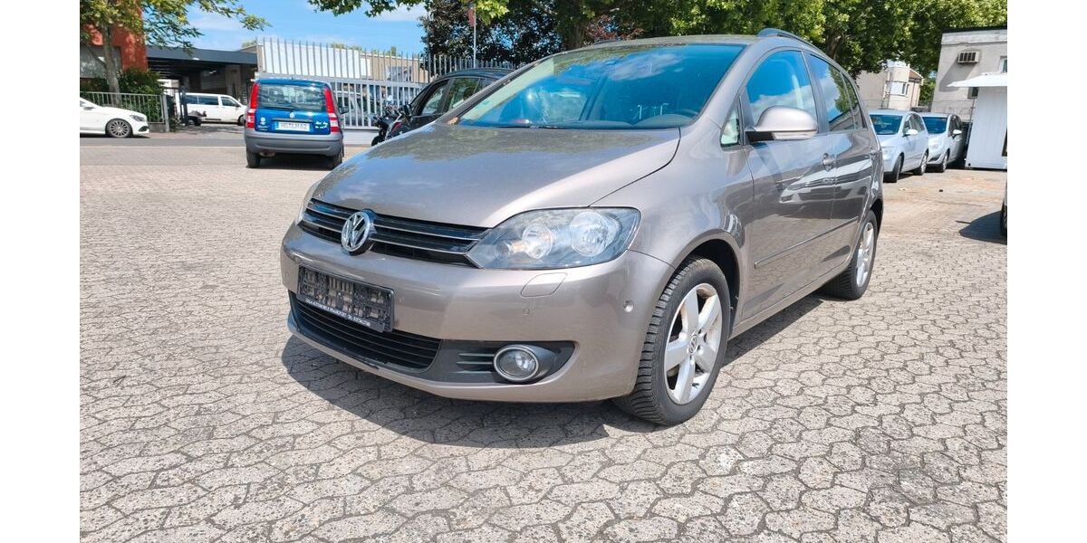 VW Golf 88.500 km 4.990 &euro; Frankfurt am Main 65933