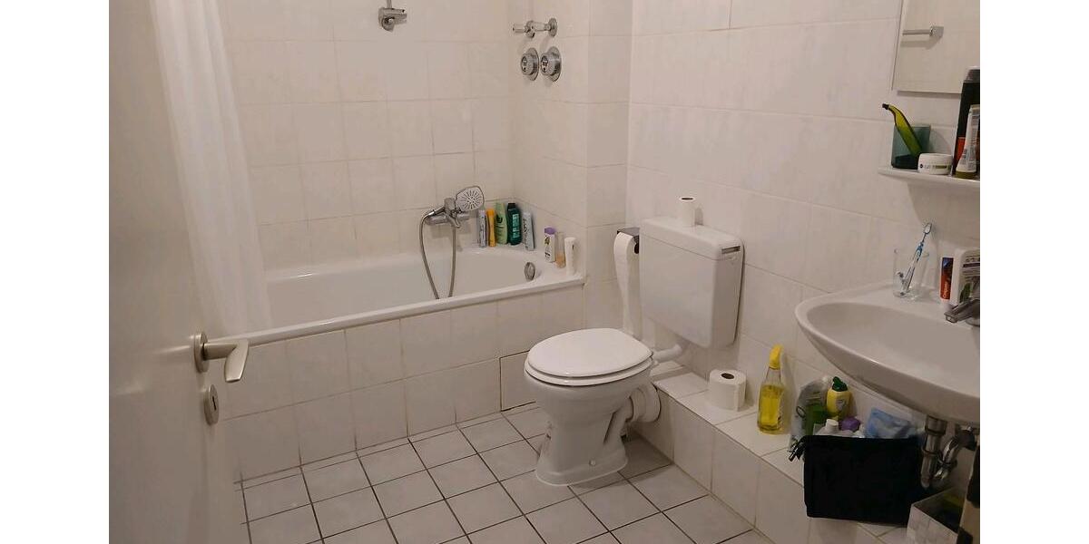 Etagenwohnung Frankfurt am Main Mitte-West - 2 Zimmer, 70 m&sup2;, 980&euro; | Angebot:26701987