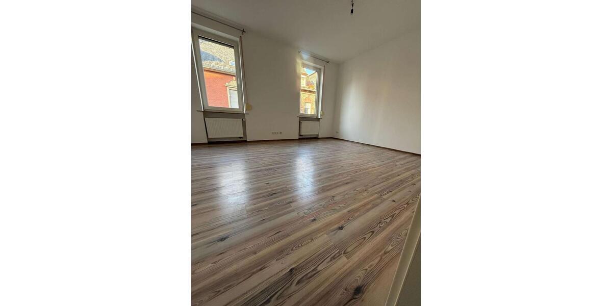 Etagenwohnung Offenbach am Main Bürgel - 4 Zimmer, 100 m&sup2;, 1.200&euro; | Angebot:24980378