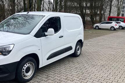 Opel Combo 181.000 km 6.550 &euro; Frankfurt am Main 60439