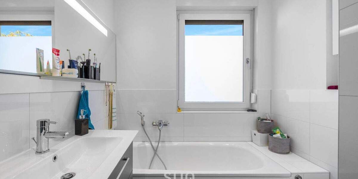 Etagenwohnung Frankfurt am Main Eschersheim - 3 Zimmer, 101 m&sup2;, 649.000&euro; | Angebot:25690937