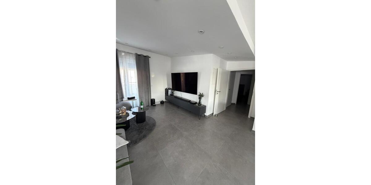 Einfamilienhaus Offenbach am Main Bieber - 4 Zimmer, 120 m&sup2;, 1.900&euro; | Angebot:25376524