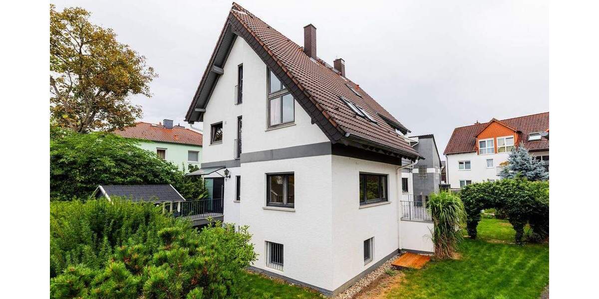 Mehrfamilienhaus, Wohnhaus Bischofsheim - 8 Zimmer, 229 m&sup2;, 695.000&euro; | Angebot:25768288