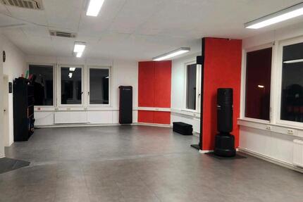 Gewerbeobjekt Flörsheim am Main - 35&euro; | Angebot:25180358