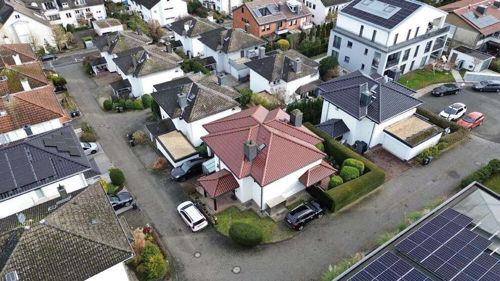 Haus zum Kaufen in Wiesbaden 695.000 € 150 m²