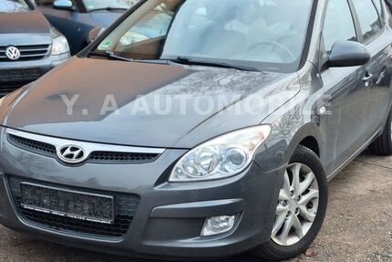 Hyundai i30 209.621 km 3.450 &euro; Frankfurt am Main 65933