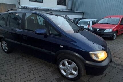 Opel Zafira 132.718 km 2.445 &euro; Schwalbach/Taunus 65824